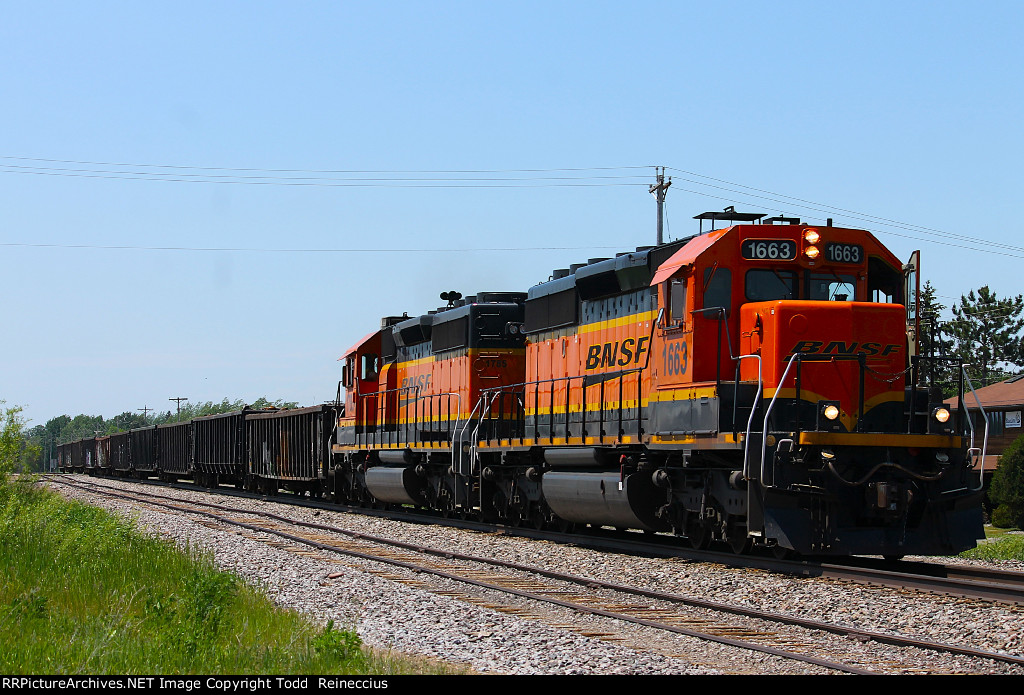 BNSF 1663